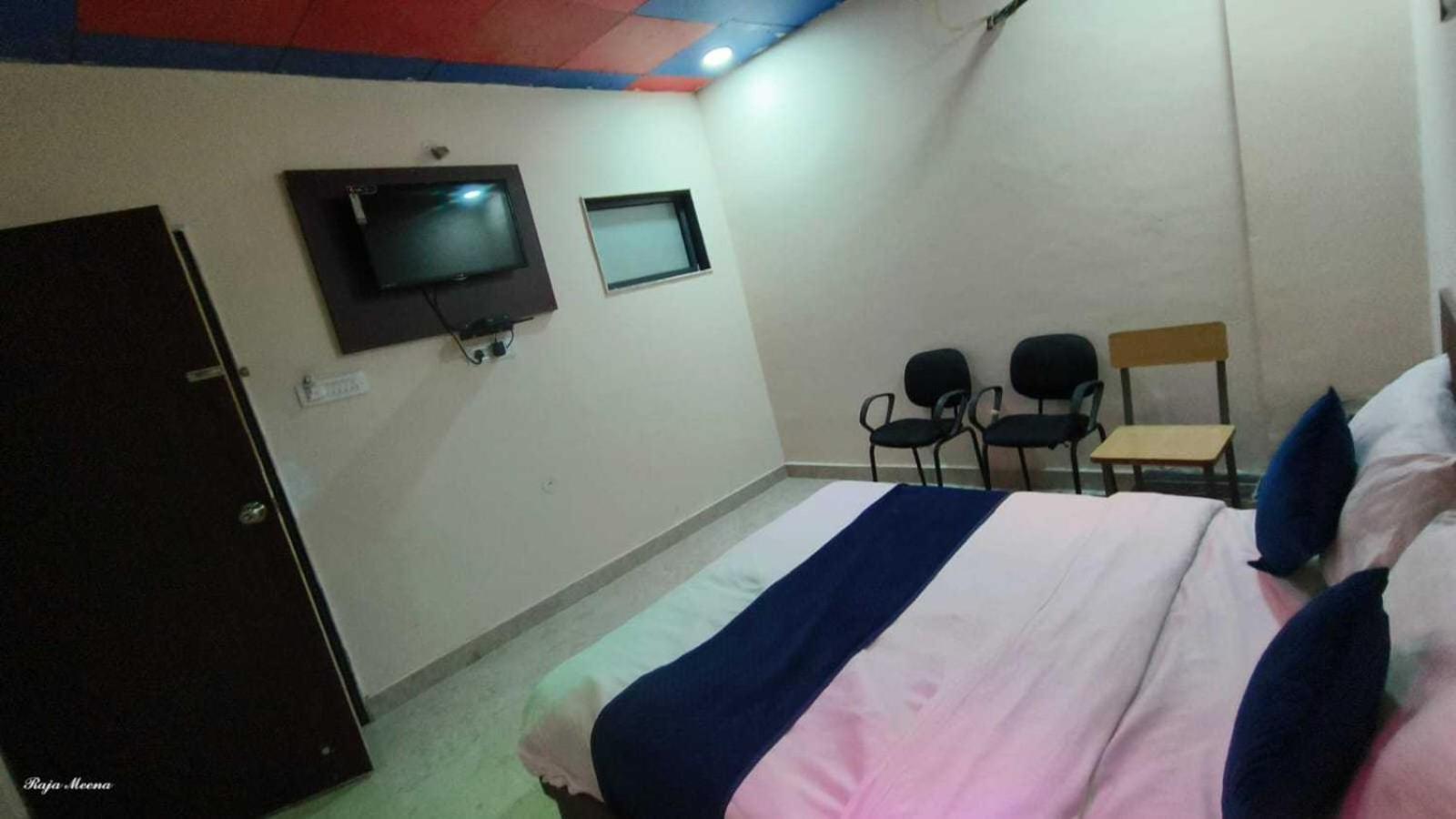 Collection O Hotel Kavya Guest House Jaipur Ngoại thất bức ảnh